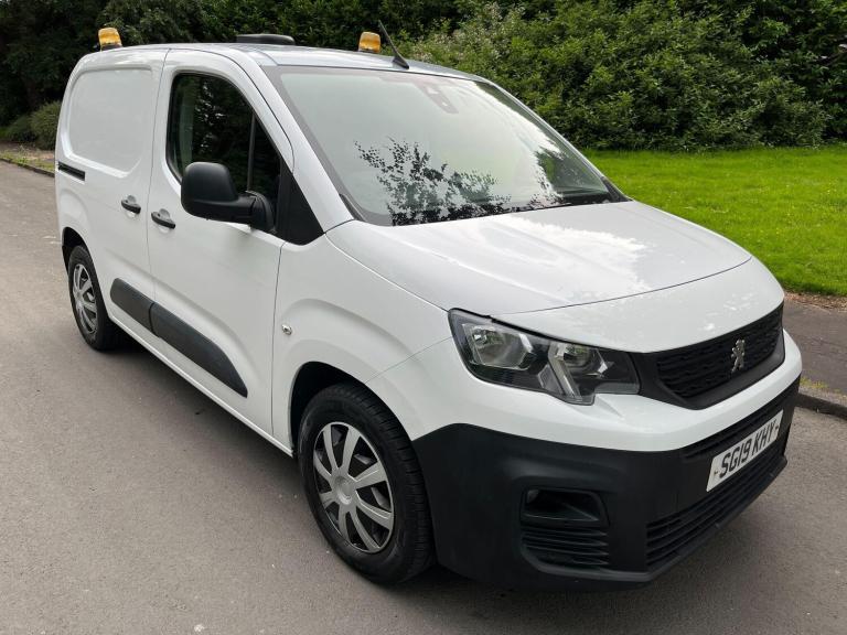 Peugeot Partner 1.6 BlueHDi 1000 Grip Standard Panel Van SWB Euro 6 (s/s) 5dr Diesel Manual