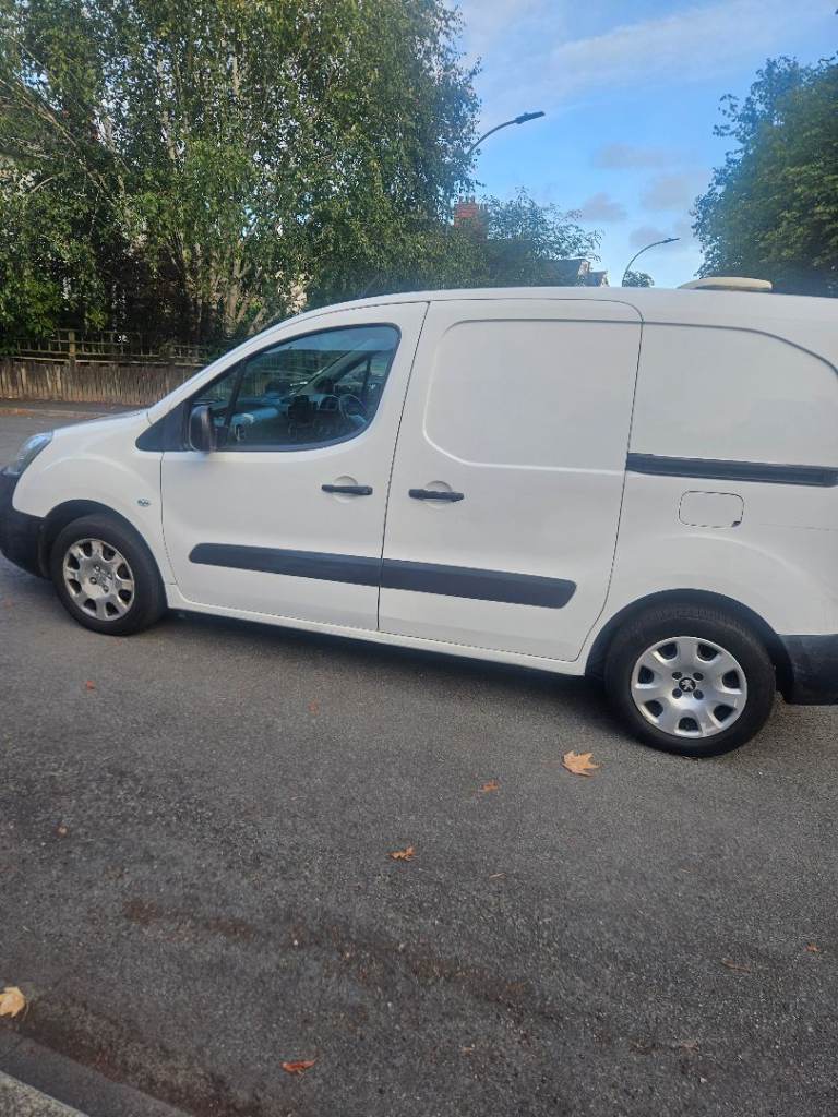 Peugeot, PARTNER, Panel Van, 2017, Manual, 1560 (cc)