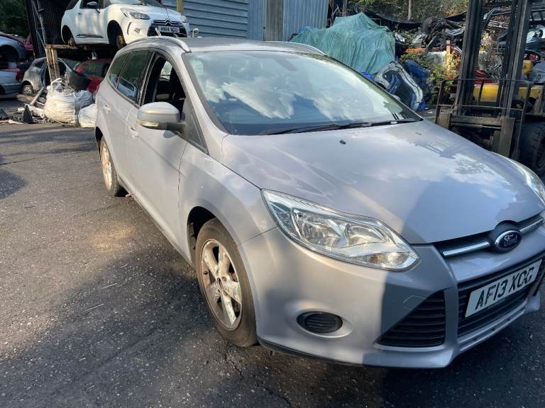 FORD  FOCUS MK3 2013 GREY 1.6 DIESEL NGDB 5DR BREAKING 1X WHEEL NUT 