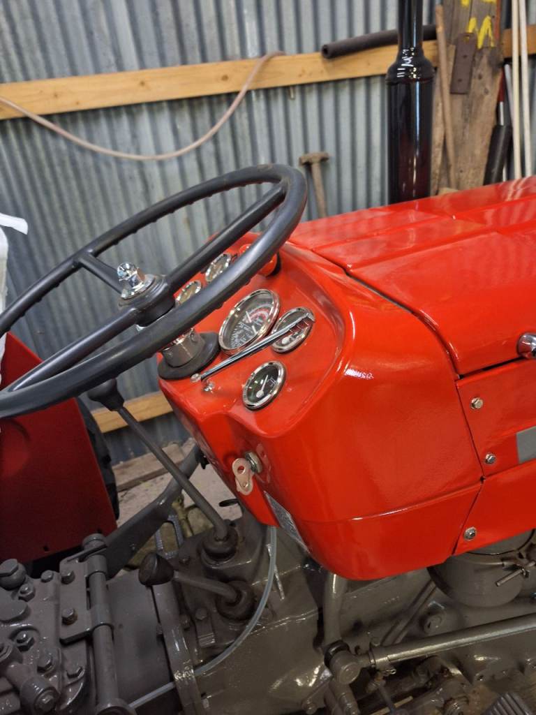 Mf135 tractor 