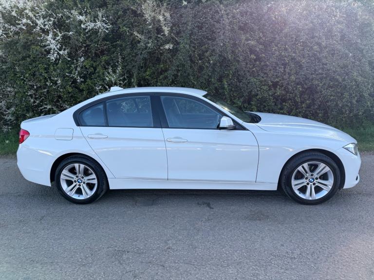 2015 BMW 3 Series 320i Sport 4dr SALOON Petrol Manual