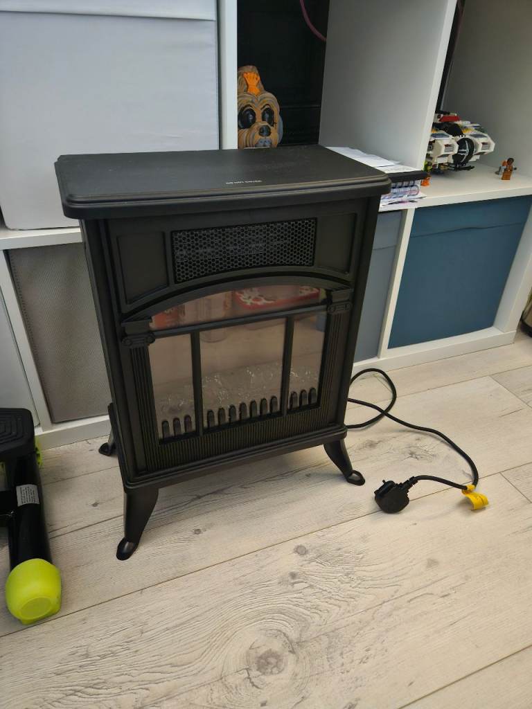 Netta stove heater electric fireplace with flame affect 1900w