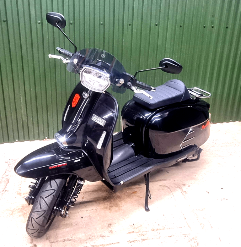 2020 Royal Alloy GP300S Scooter, 278 (cc)