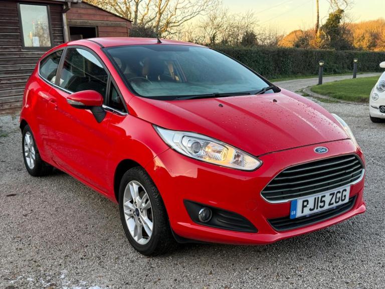 FORD FIESTA 1.25 Zetec Euro 6 3dr 2015