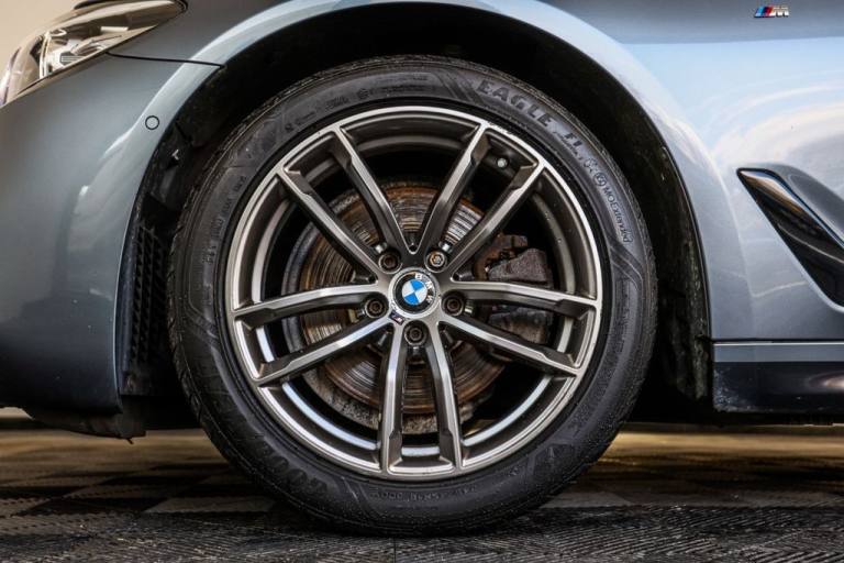 2019 BMW 5 Series 2.0 520d M Sport Saloon 4dr Diesel Auto Euro 6 (s/s) (190 ps) Saloon Diesel Aut...