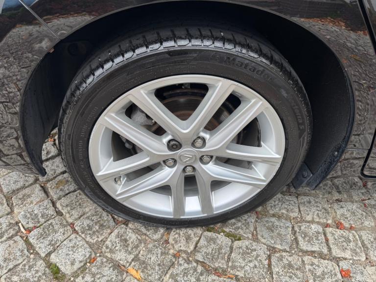 2014 Lexus CT 200h 1.8 Premier 5dr CVT Auto HATCHBACK Petrol/Electric Hybrid Automatic