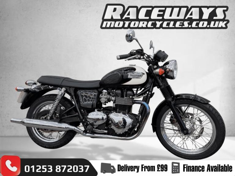 TRIUMPH BONNEVILLE T100 2011 61 REG 19,762 MILES BLACK USED MOTORCYCLE 865CC