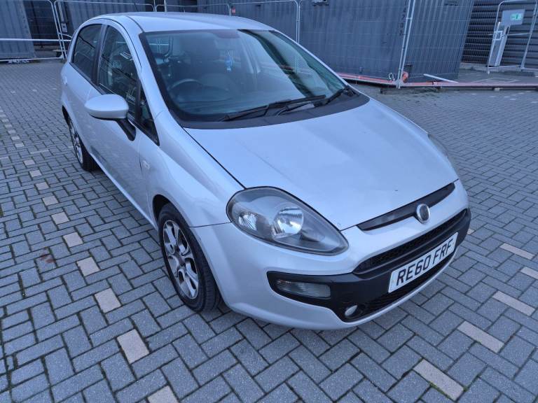 Fiat PUNTO EVO 1.4 Petrol Hatchback, 2010, Manual, 1368 (cc), 5 doors