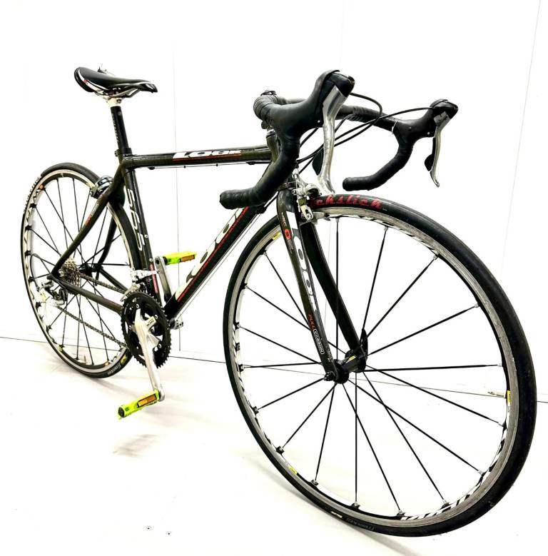 LOOK Full Carbon Road Bike Size/S Super LW 700c Wheels STI Gears.