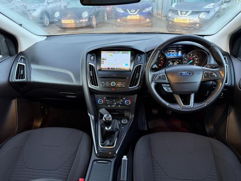 2015 Ford Focus 1.0T EcoBoost Titanium Euro 6 (s/s) 5dr HATCHBACK Petrol Manual