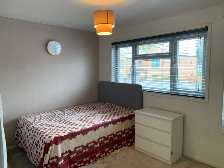 Double Room to Rent