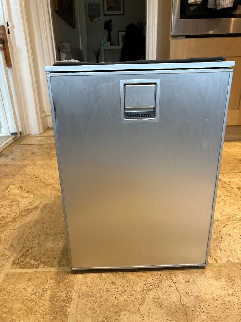 Fridge/freezer  Isotherm dual volt 12/24 V