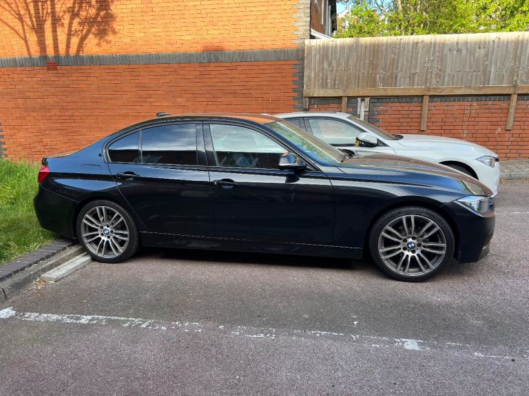 BMW 320i M Sport Saloon Huge Spec  