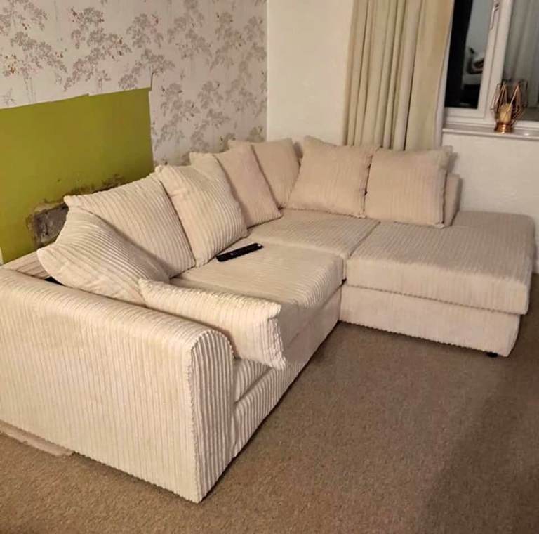 Premium Dylan L Shape 3Seater Corner Sofas In Stock