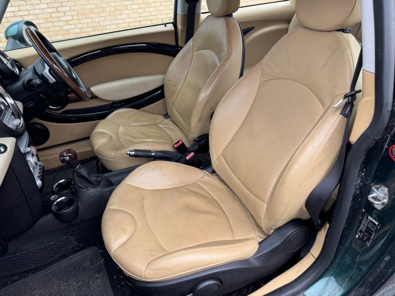 Mini Cooper Hatch Auto Petrol Automatic 