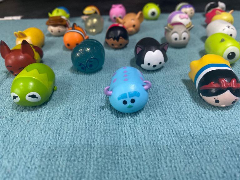 Disney Tsum Tsum Collectible Figures Bundle x 24 individual figures