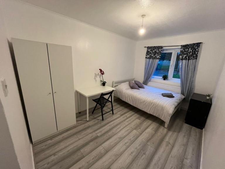 ✨Spacious Room for Rent – All Bills Included – London N5💫