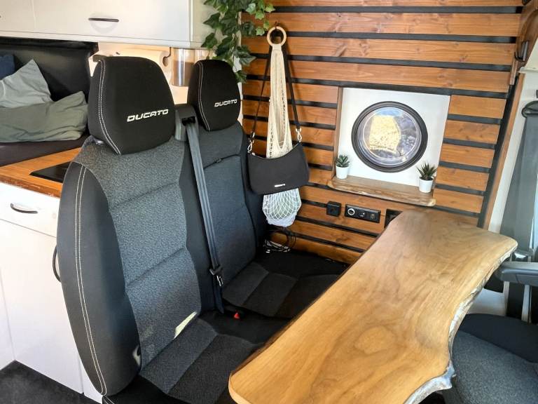 Fiat Ducato L2H2 Campervan – High-Quality Conversion – Perfect for Full-Time Vanlife or Remote Work