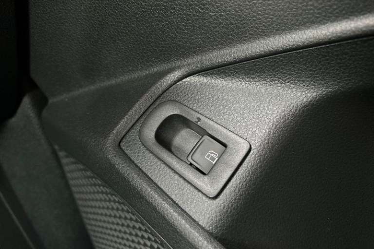 2025 Ford Transit Connect 250 Limited AUTO L2 LWB 1.5 EcoBoost PHEV 150ps, AIR CON, REAR PARKING ...