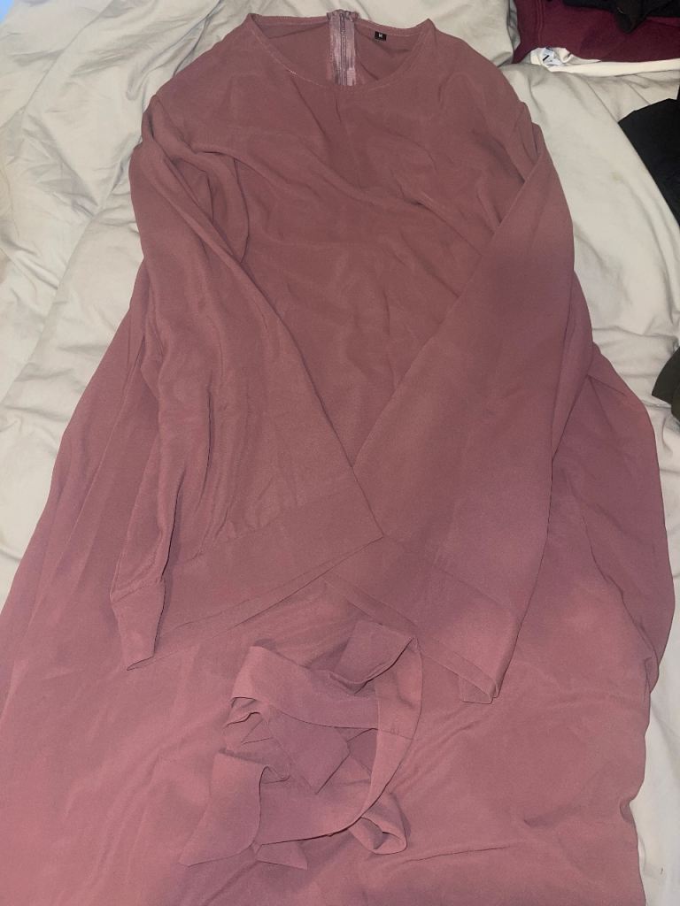 Pink Long Sleeve Maxi Dress – Good Condition