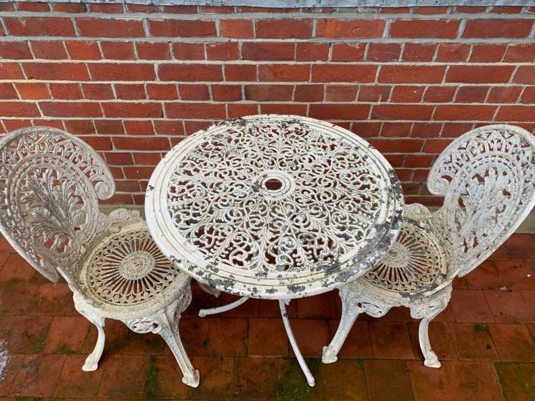Garden furniture 