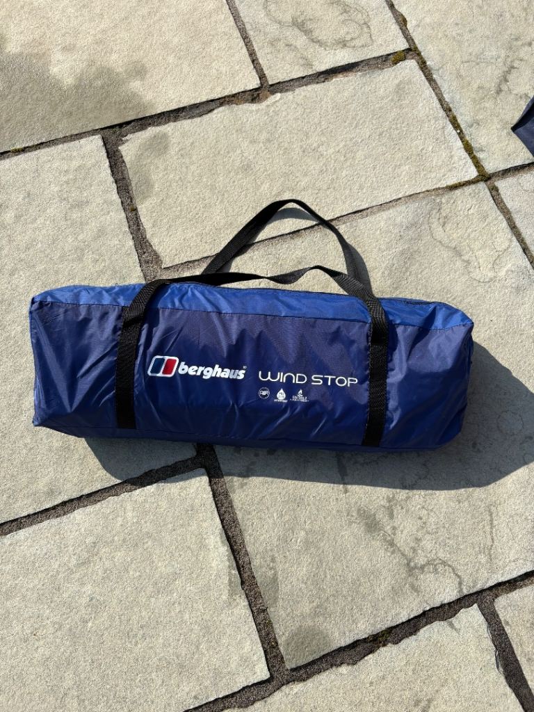 Berghaus Wind Stop 