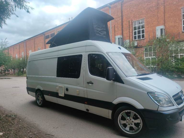 Camper van motorhome campervan sprinter 