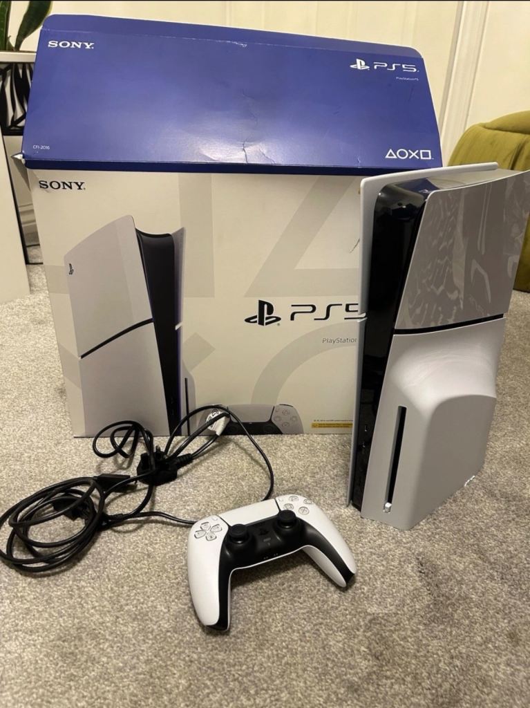 Sony PlayStation 5 slim disc edition Console with Controller – Good Condition
