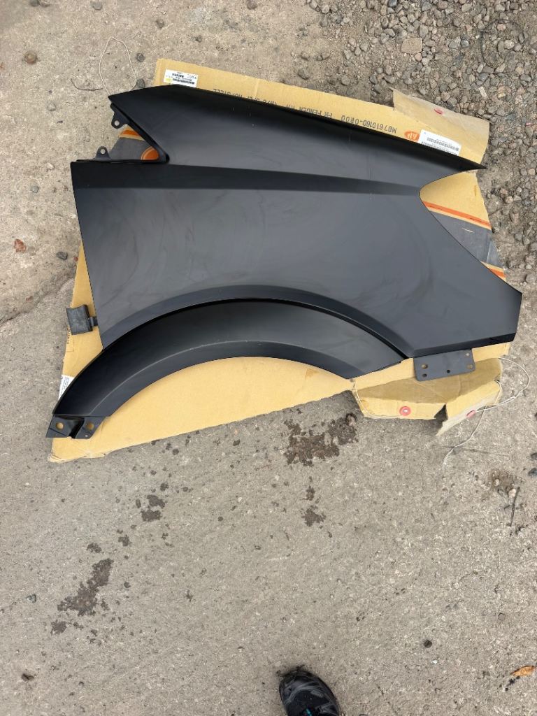 New Front Right Wing / Fender - Fits Mercedes Sprinter W906 / VW Crafter (2006-2013)