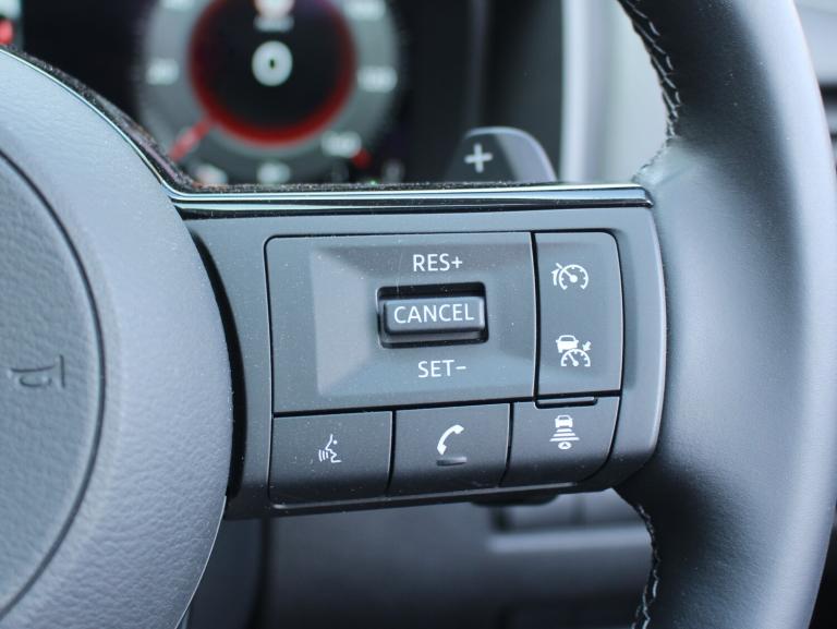 2023 Nissan Qashqai 1.3 DIG-T MHEV N-Connecta SUV 5dr Petrol Hybrid XTRON Euro