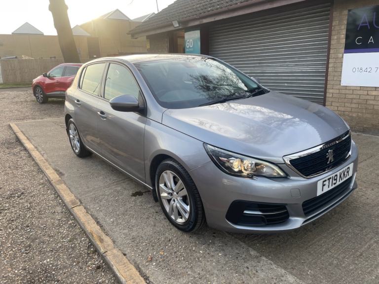 PEUGEOT 308 2019