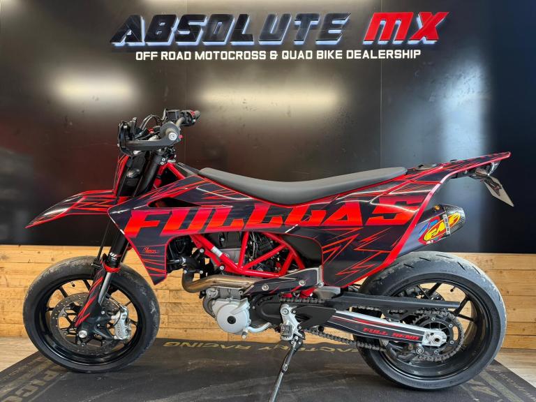 2023 GASGAS SM700 SUPERMOTO ROAD LEGAL- DEPOSIT TAKEN