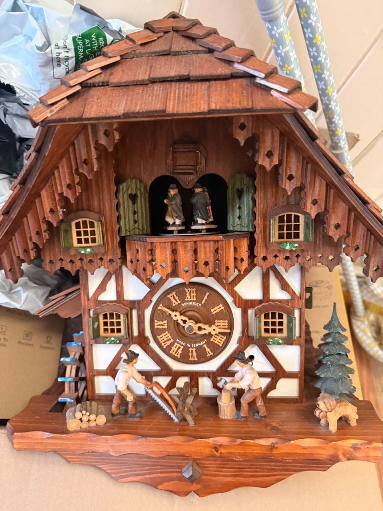 Genuine Anton Schneider Black Forest Cuckoo Clock  in full working order 