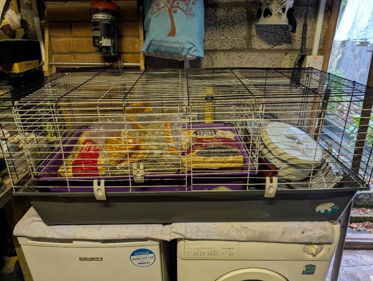 Small animal (Rabbit/Guinea) cages + extras for sale.