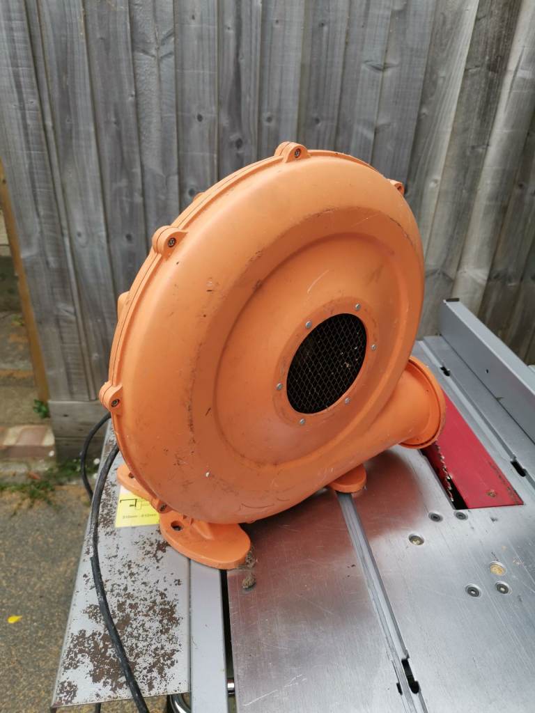 Bouncy castle air pump