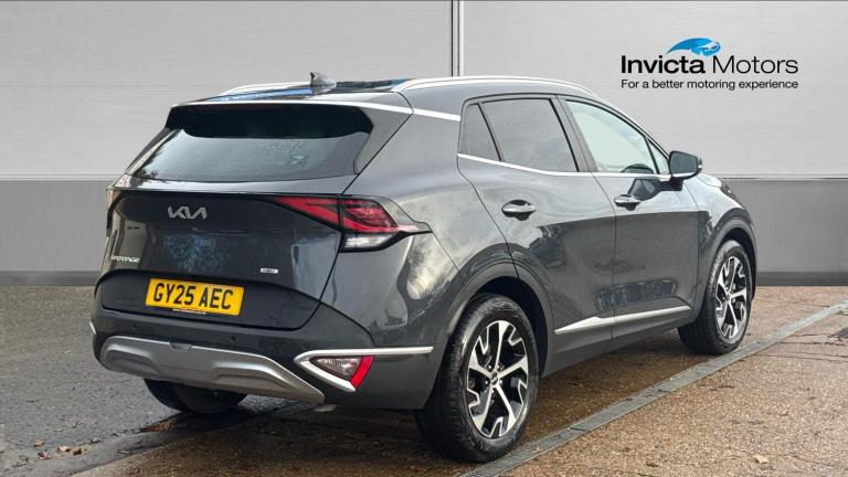 2025 Kia Sportage 1.6T GDi 207hp HEV Hybrid 3 5dr Auto with Nav  Rea Hybrid