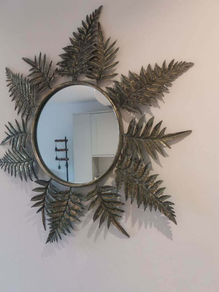 Decorative Fern Leaf Mirror - Excellent Condition 