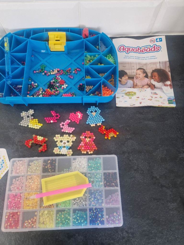 Aquabeads Craft Set with Templates and Bejazzle Kit - pending collectiont