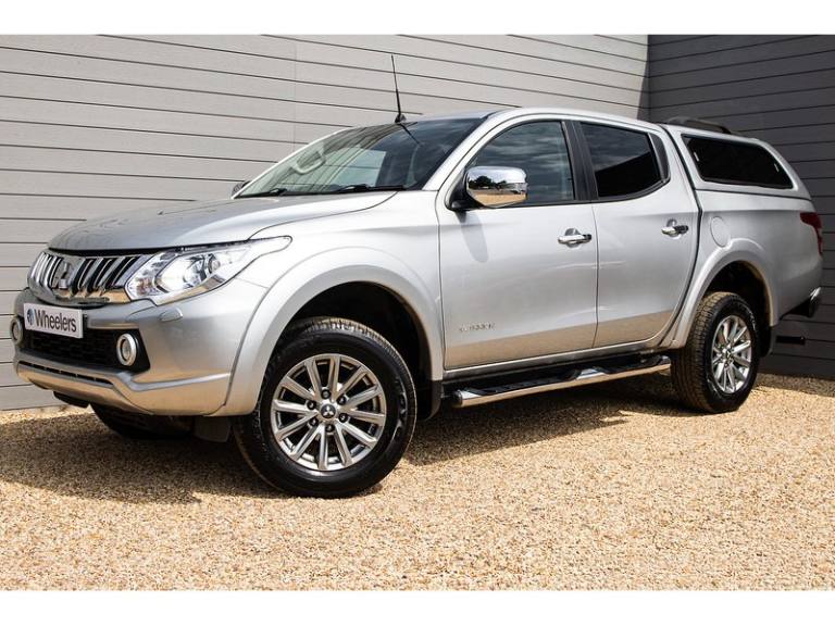 2016 Mitsubishi L200 DI-D DC Warrior Pickup Diesel Manual