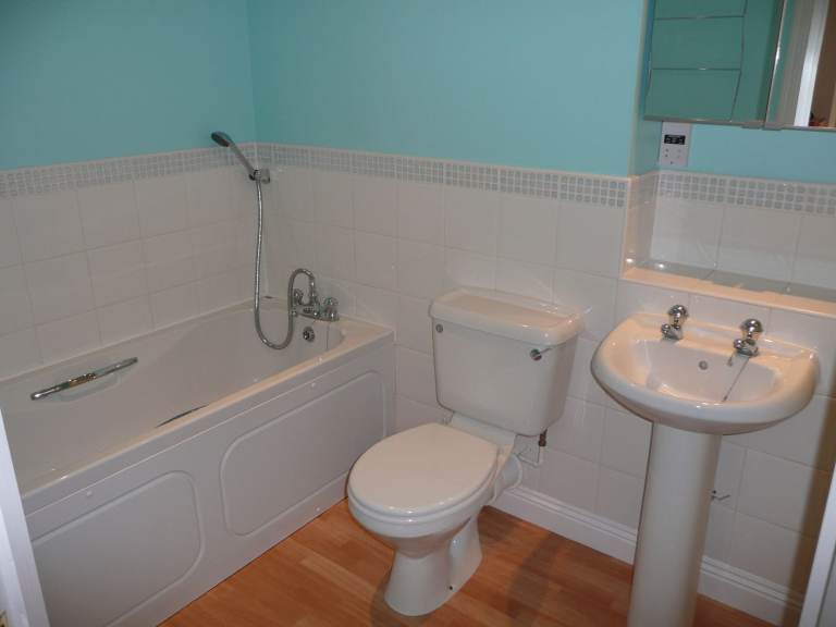 2-bed Apartment in Squires Court, Bedminster available from January