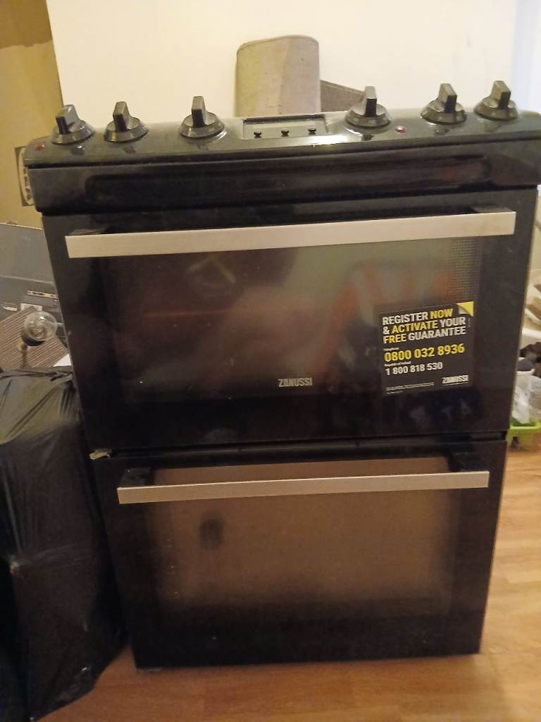 Zanussi cooker with hob. Grill and fan assisted oven