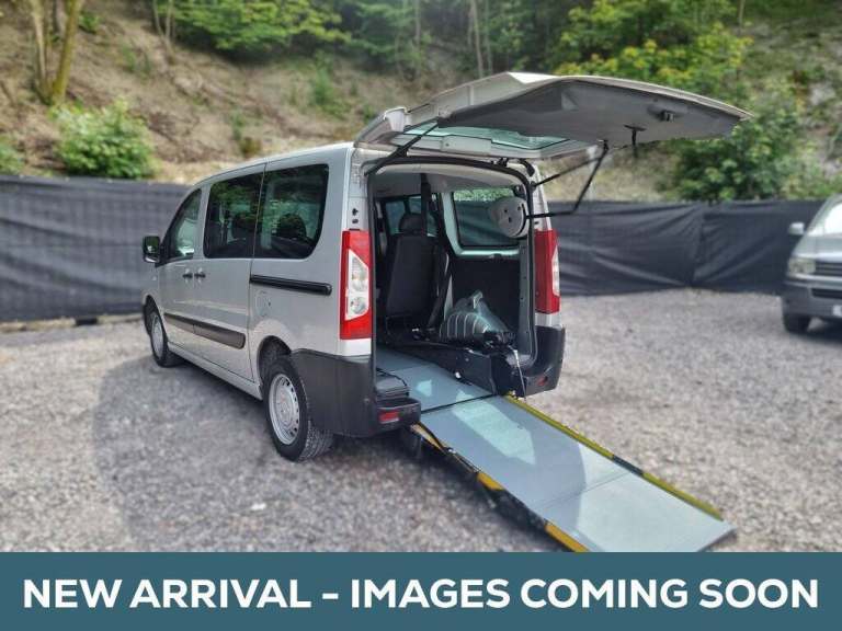 2014 Peugeot Expert Tepee 2.0 HDi L1 163 Comfort 5dr [9 Seats] Auto MPV DIESEL Automatic