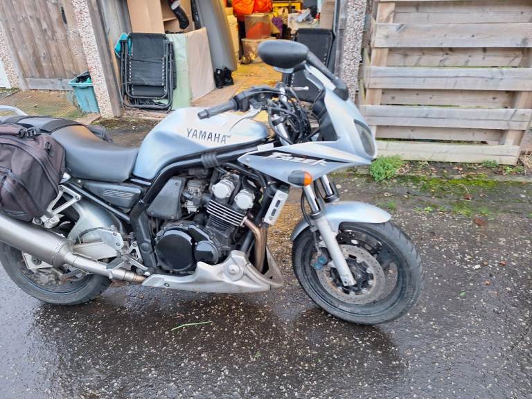 Yamaha, FZS, 2002, 599 (cc)