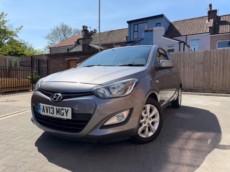 Hyundai, I20, Hatchback, 2013 Full Service History 