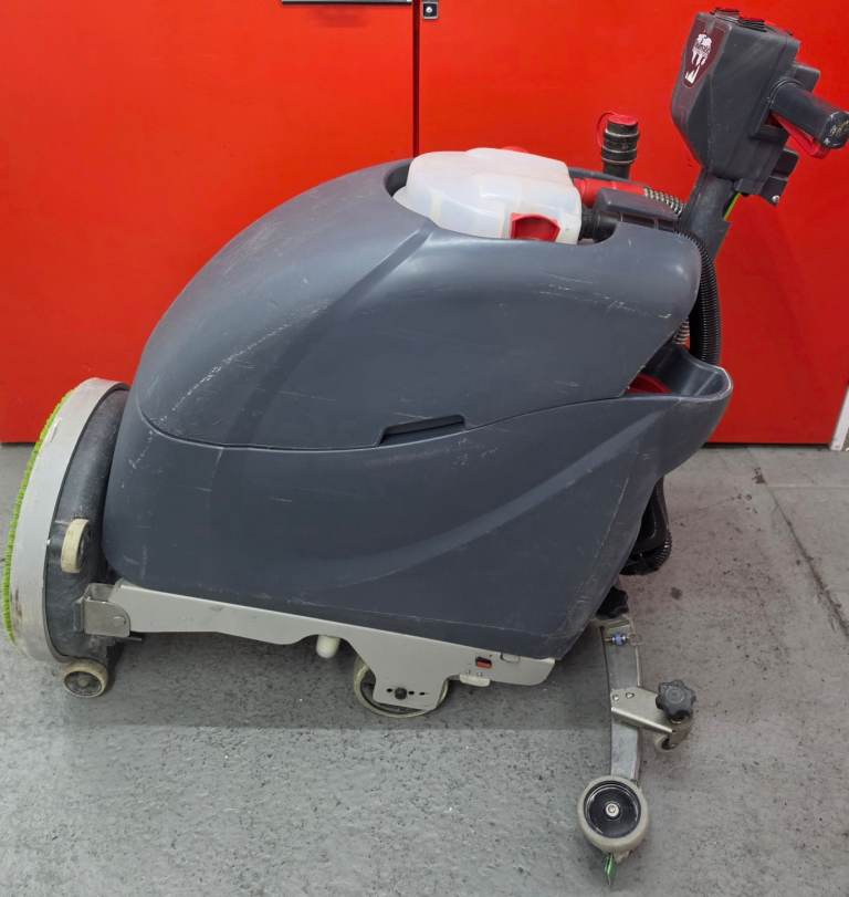 Numatic tgb4045 battery powered scrubber dryer workshop garage floor scrubber cleaning machine 