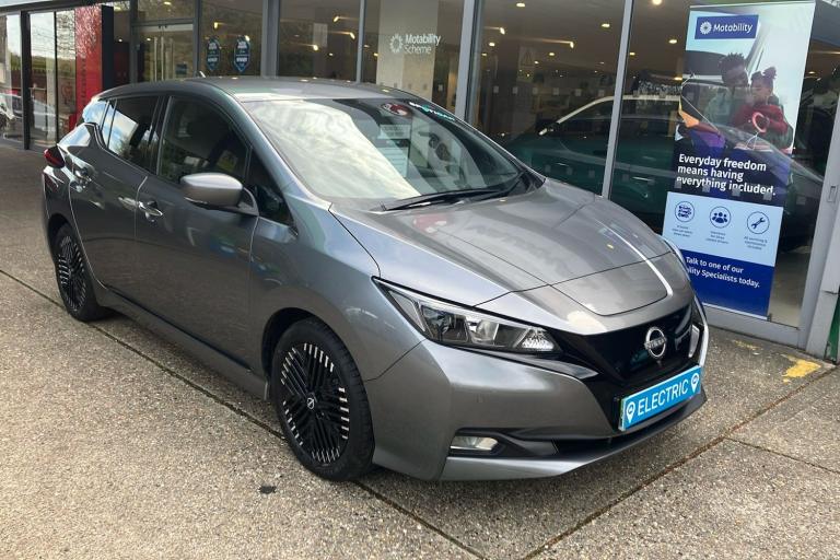  Nissan Leaf 39kwh N Connecta Hatchback 5dr Electric Auto 150 Ps Electric