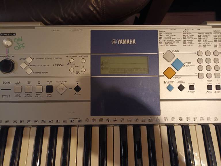 Yamaha Organ