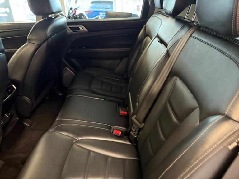  SsangYong Rexton 2.2 Ultimate 5dr Auto Diesel