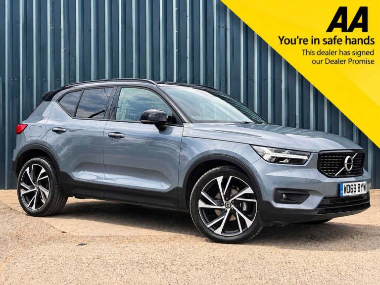 2020 Volvo XC40 2.0 D3 R DESIGN Pro 5dr Geartronic ESTATE DIESEL Automatic