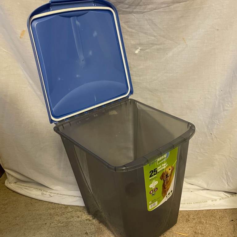 Food bin for Kibble 